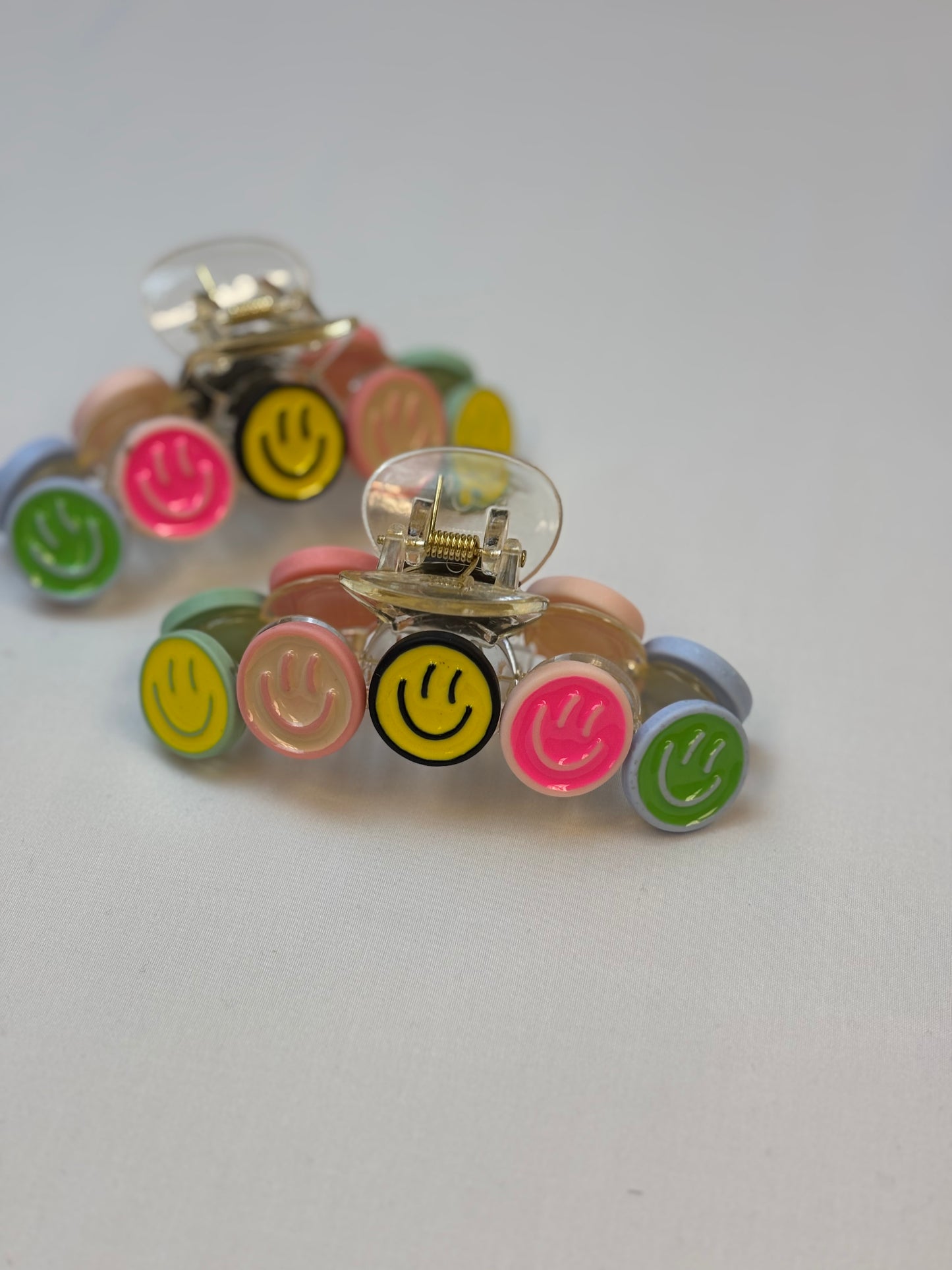 Smiley Face Claw Clip