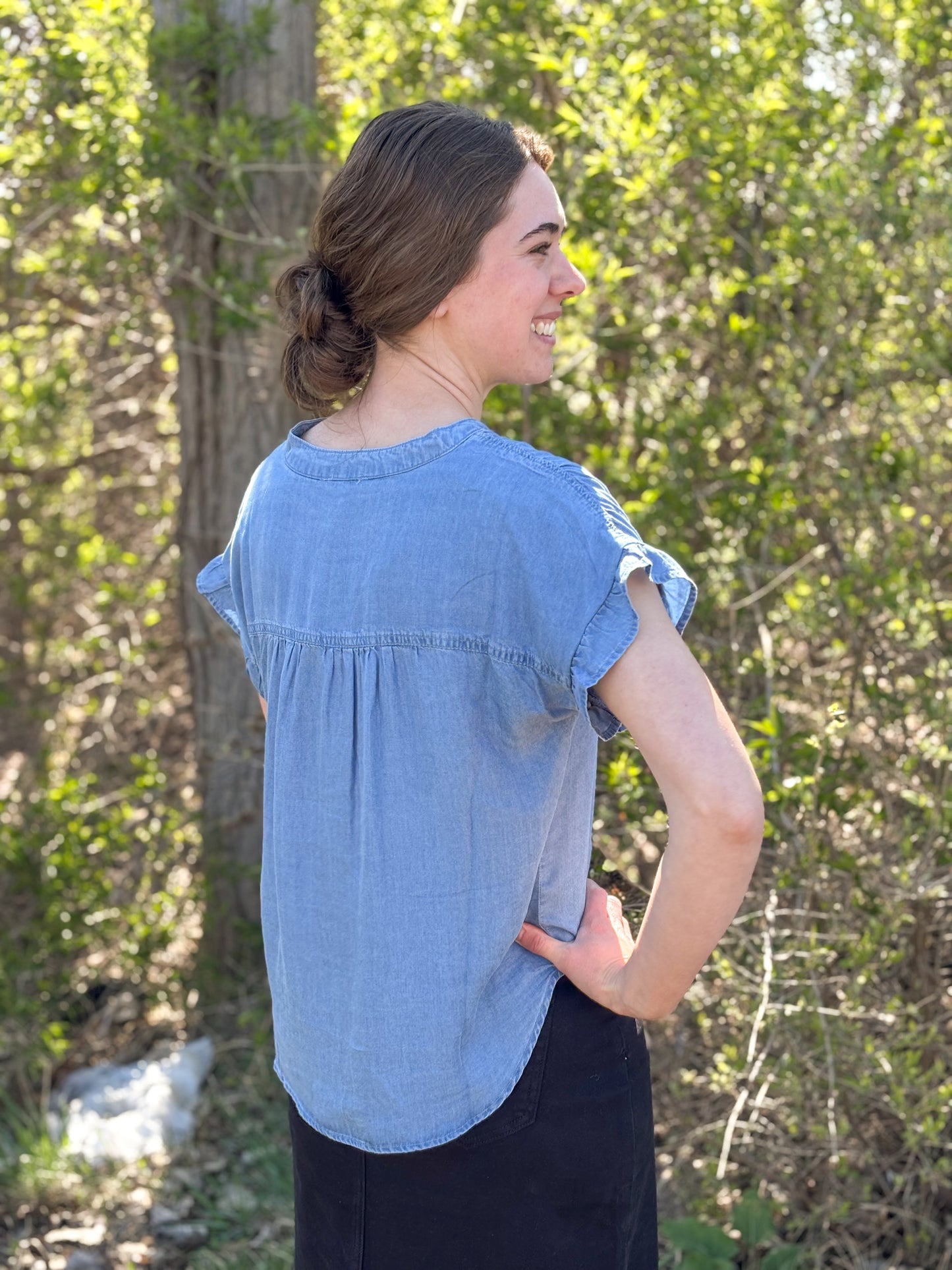 Chambray Ruffle Sleeve Top