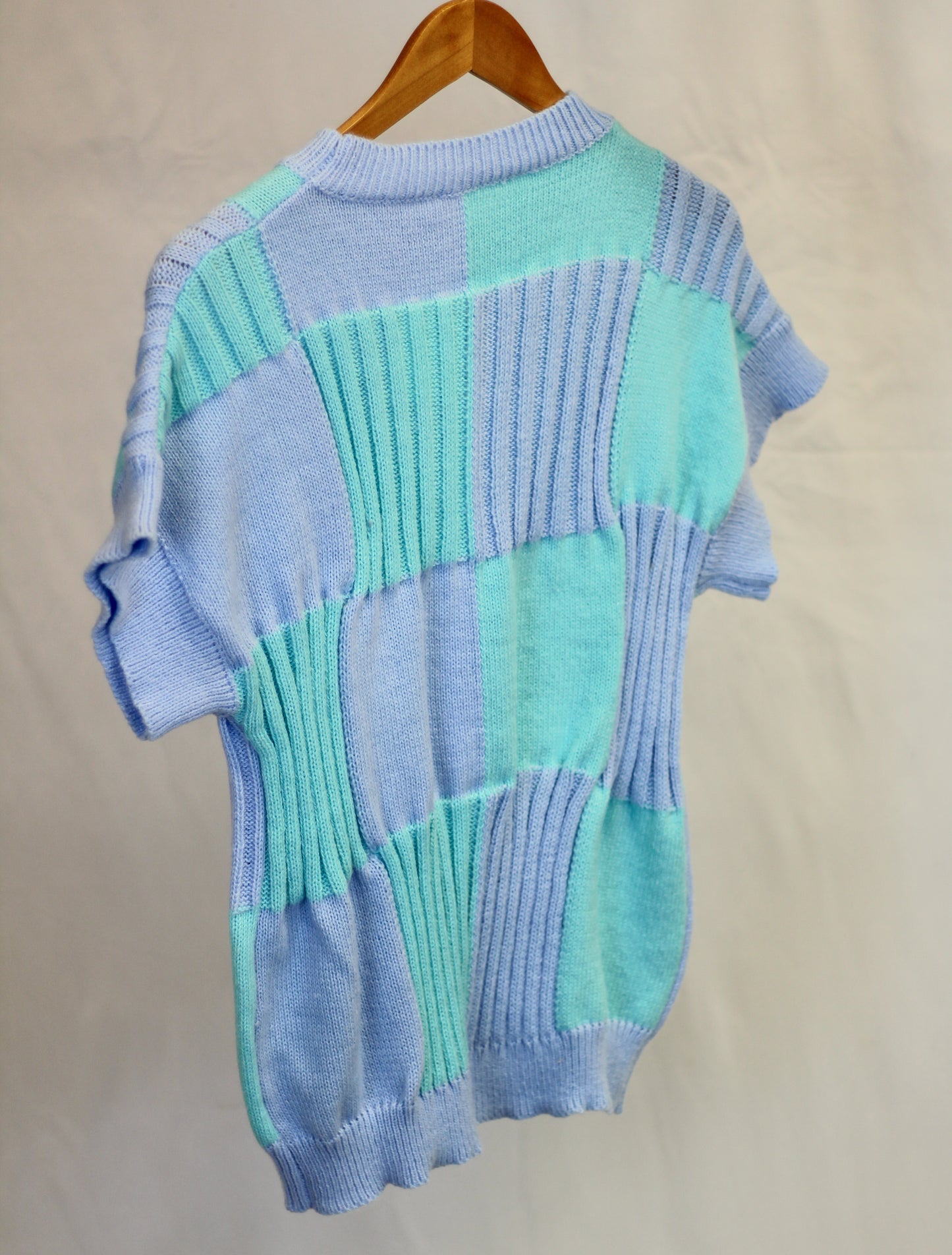 Pastel Blues Colorblock Short Sleeve Sweater