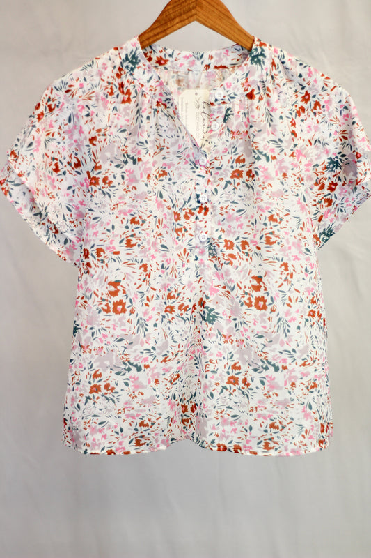 Floral Button Blouse