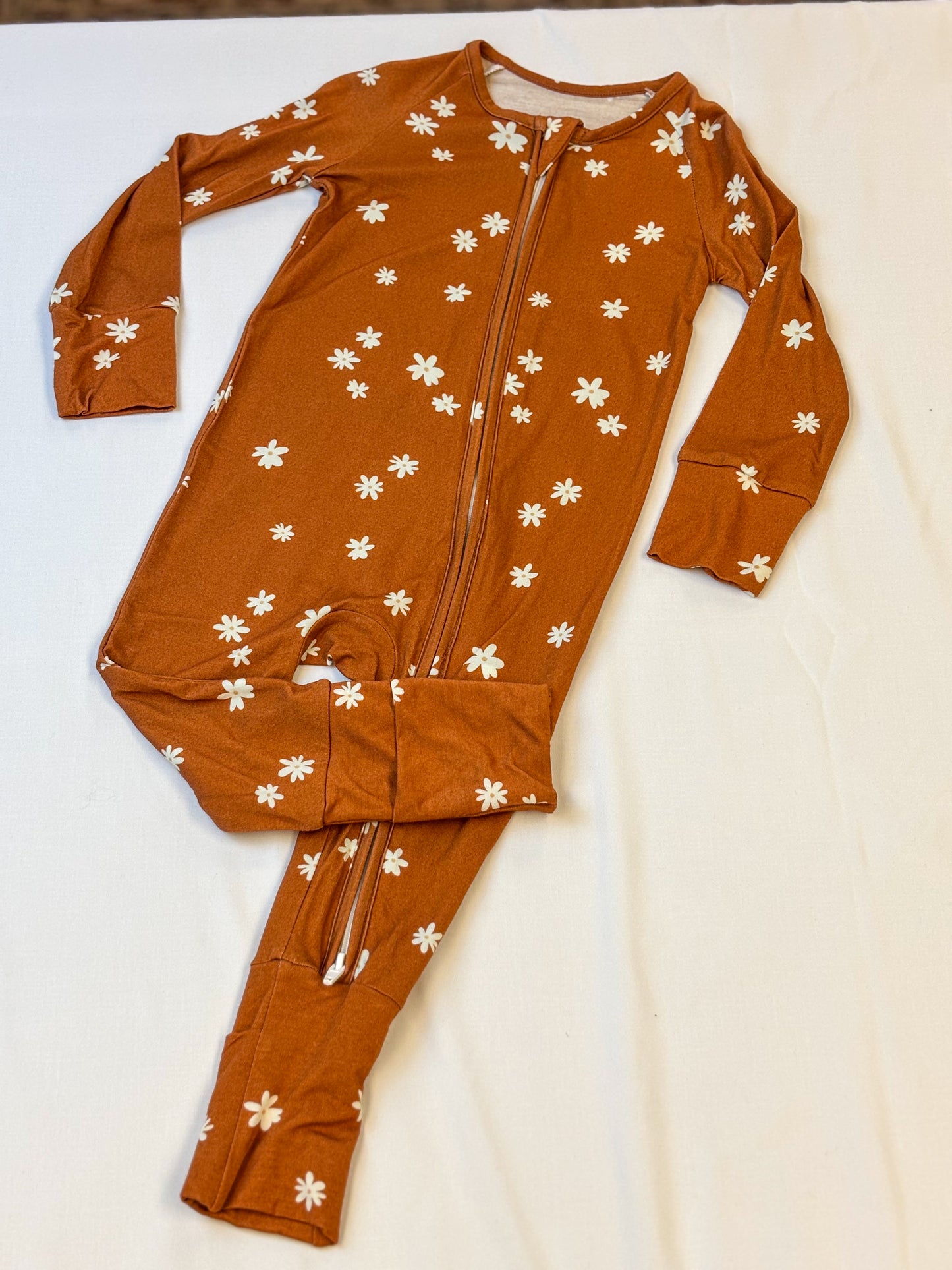 Daisy Rust Bamboo Sleeper