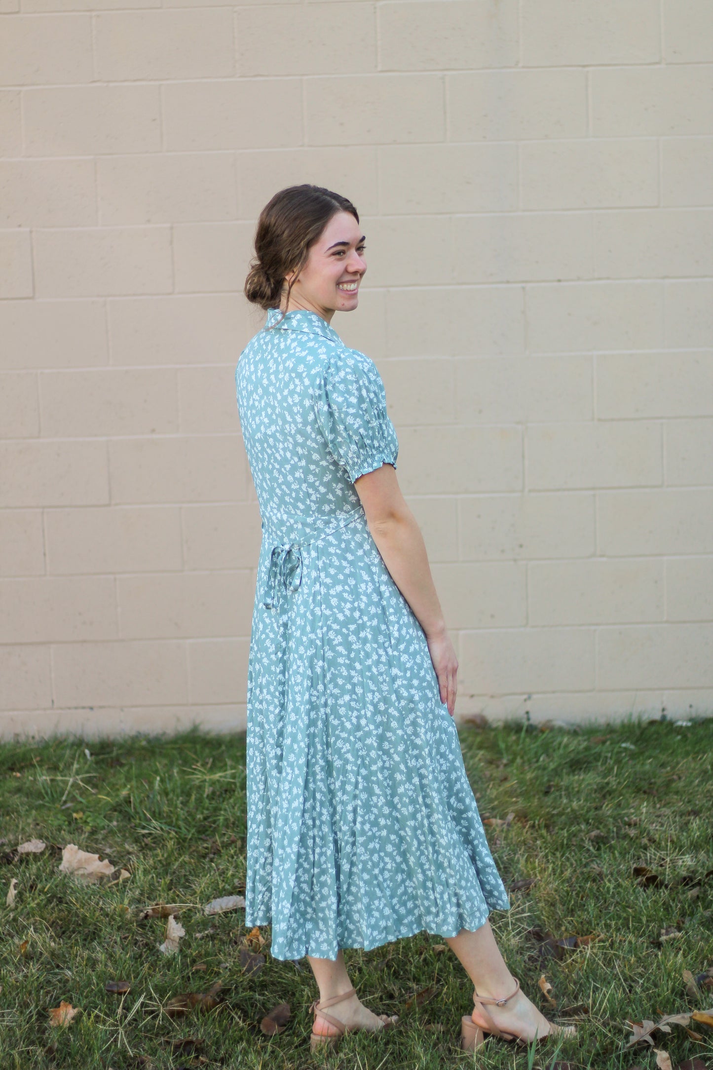 "Leia" Collared Button Down Midi Dress