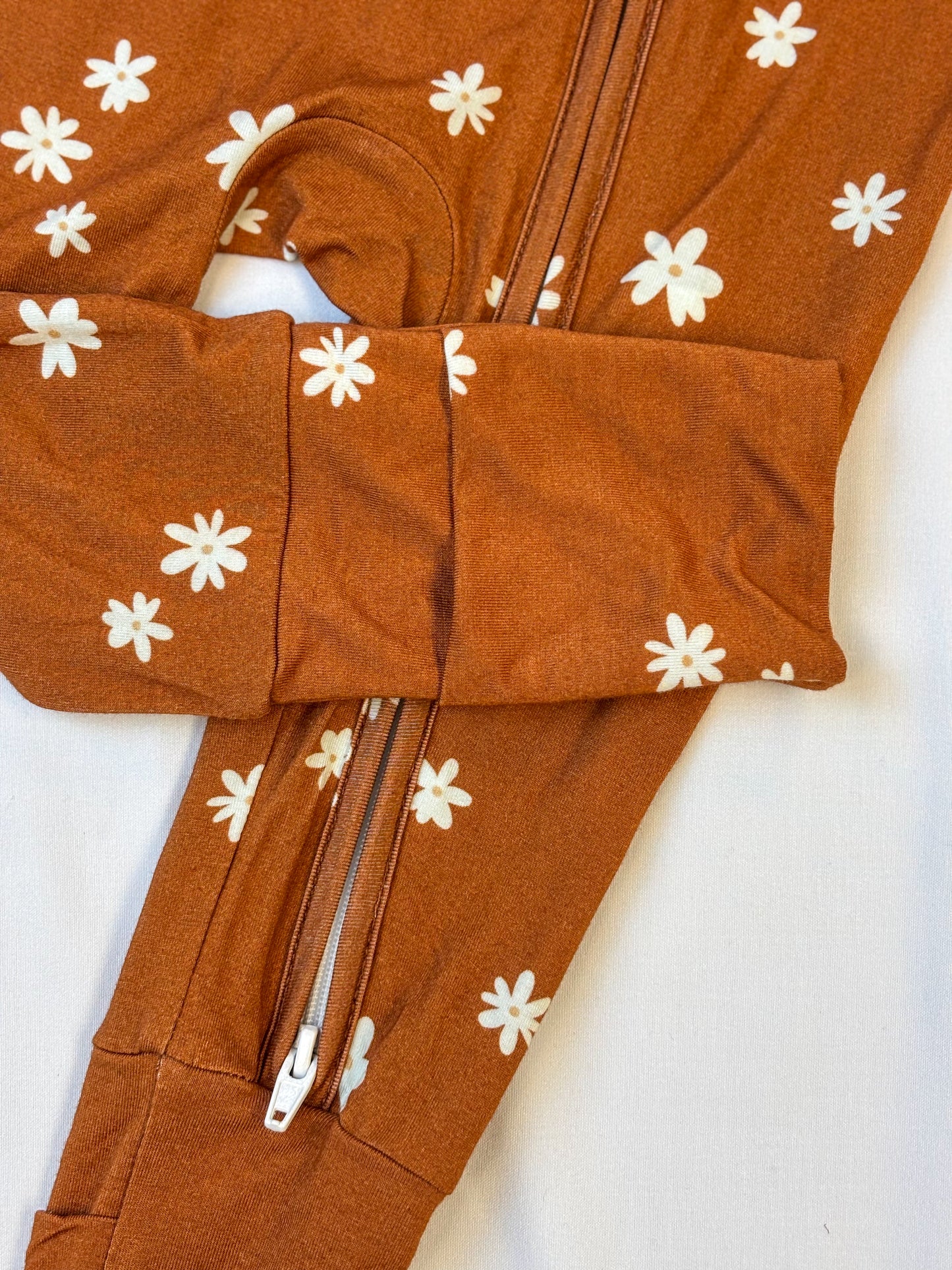 Daisy Rust Bamboo Sleeper