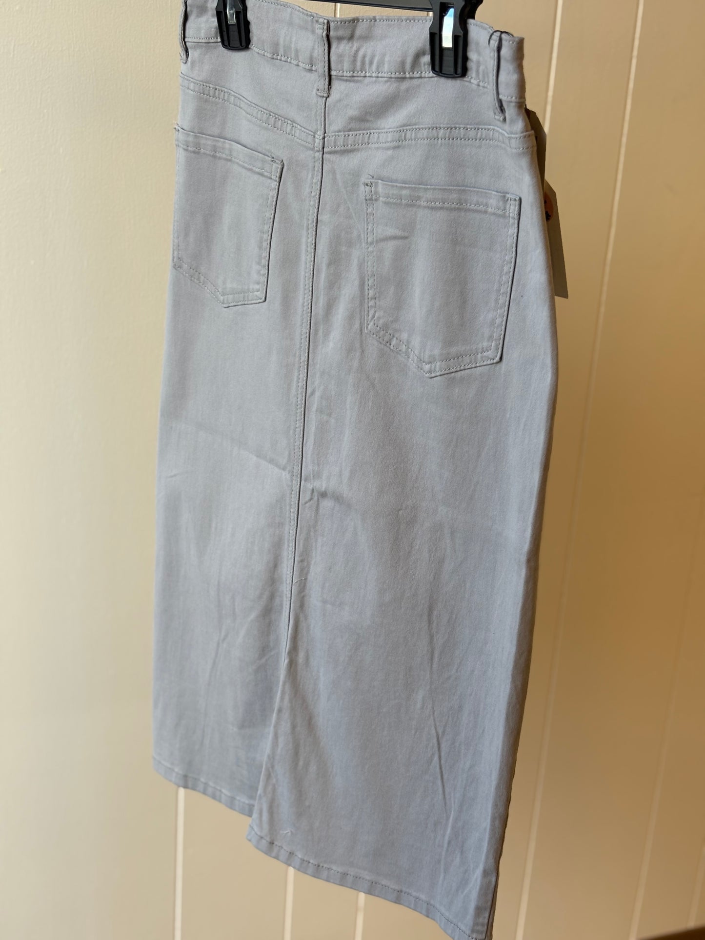 Remi Ultimate Gray Denim Midi Skirt