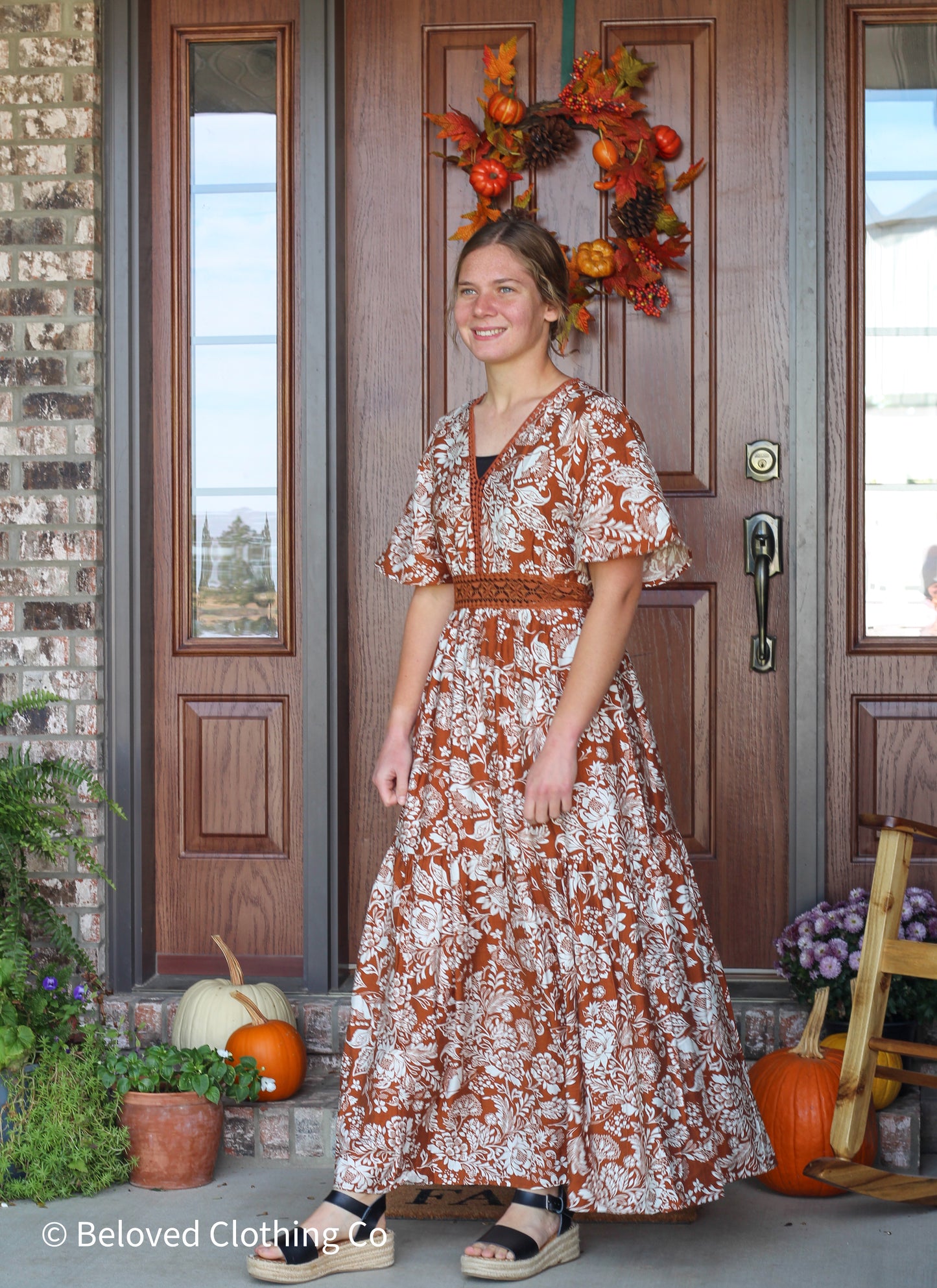Rustic Floral Lace Trim Maxi Dress