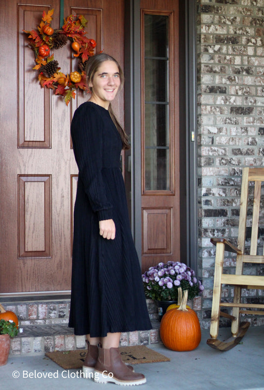 Black Ribbed Sweater Maxi Dress
