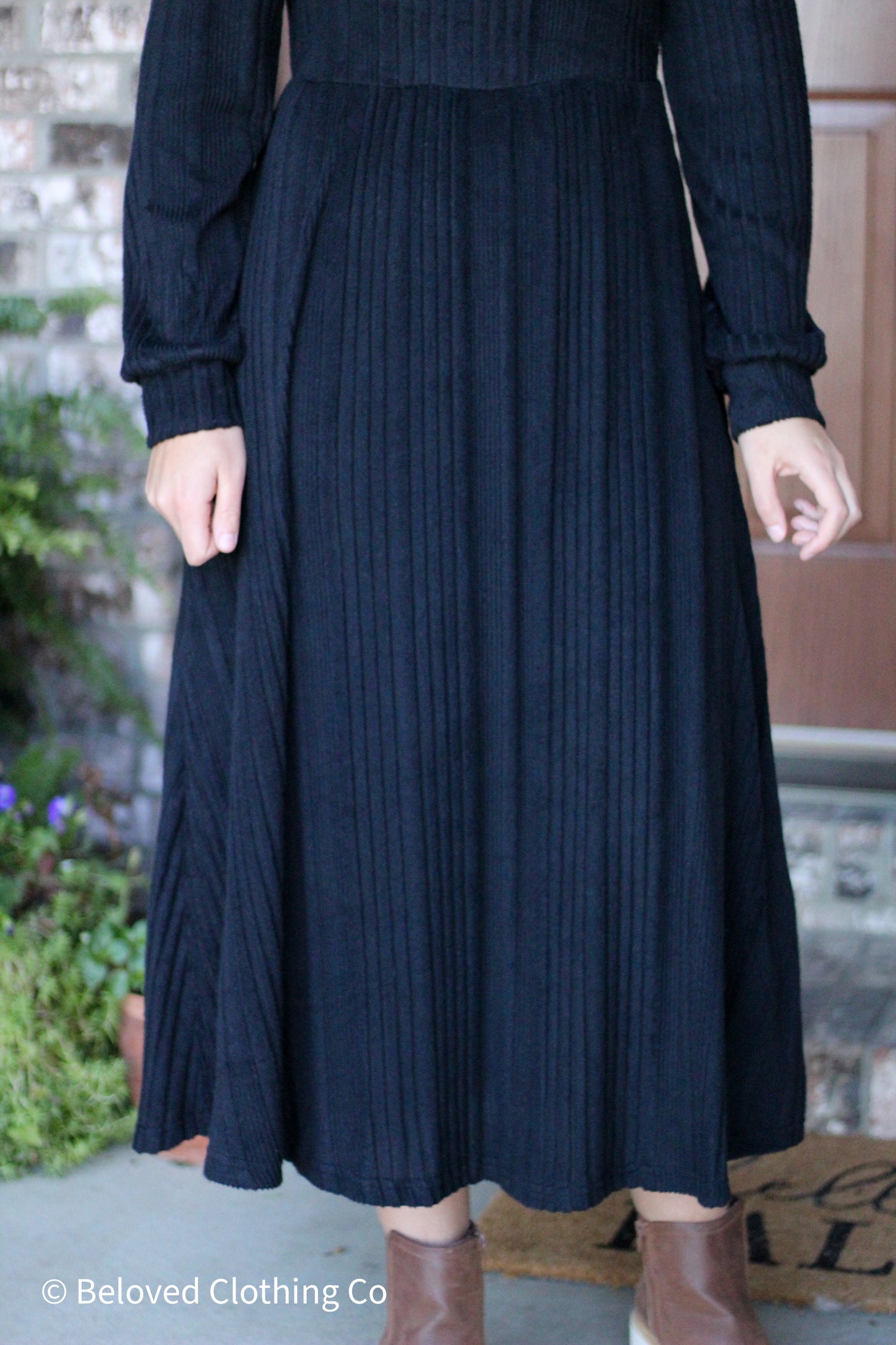 Black Ribbed Sweater Maxi Dress